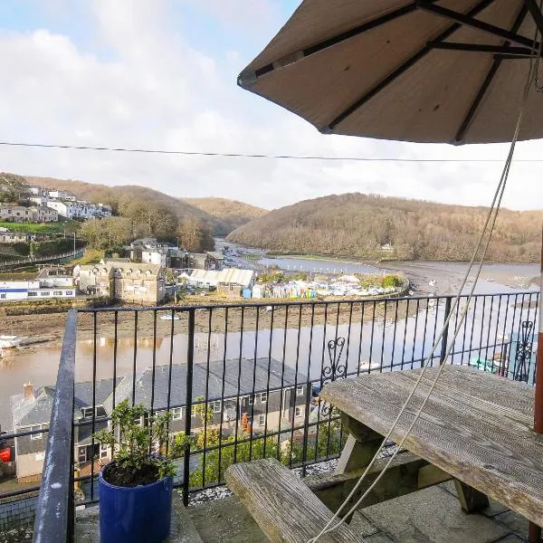 Elmbank, hotel in Looe
