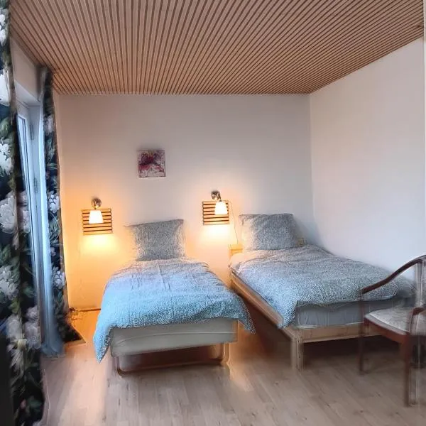 Private room near Copenhagen، فندق في إيشوي