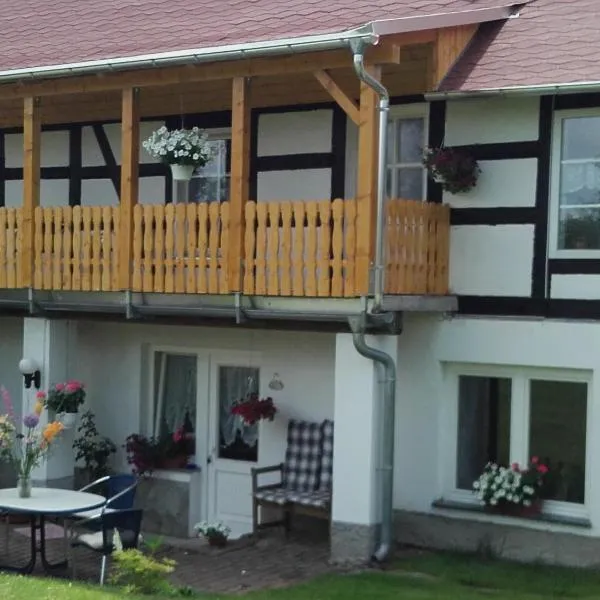 Bärenhof Langenbernsdorf, hotel v destinaci Langenbernsdorf