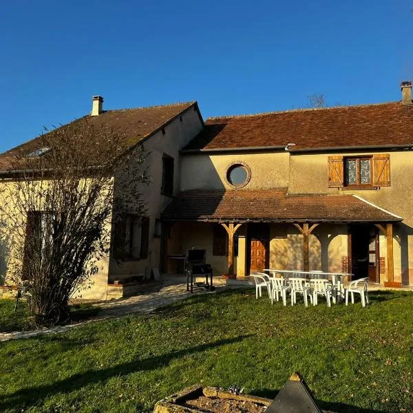 Les Arnusses 10 pers, hotel v destinaci Saints
