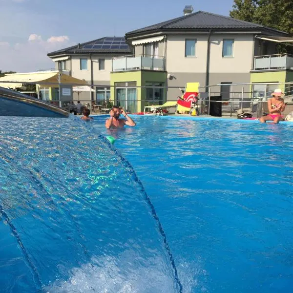 Wellness Pension Inovec, hotel v destinaci Jalšové