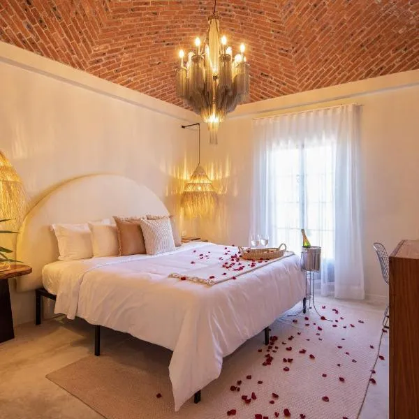 HOLT Hotel del Pueblito, hotel in San Miguel de Allende