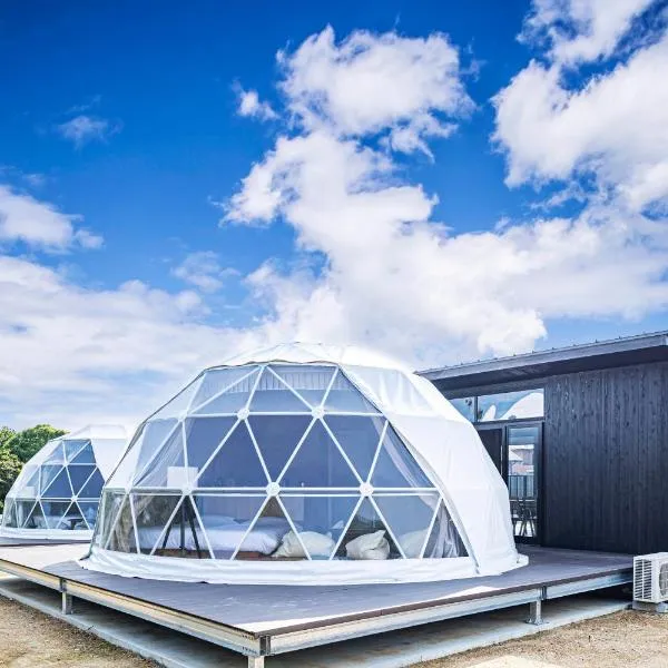 THE GLAMPING PLAZA 伊勢志摩BASE、Ugataのホテル