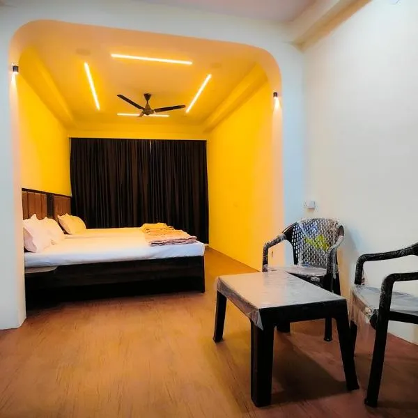 Shivalay Premium Homestay, hotel in Ujjain