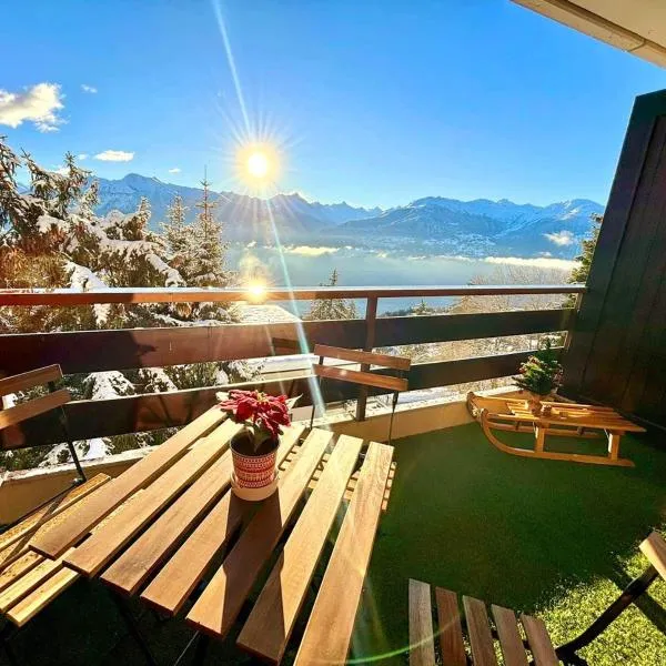 Vue imprenable sur les Alpes et Parking privé gratuit, hotel v destinaci Crans-Montana