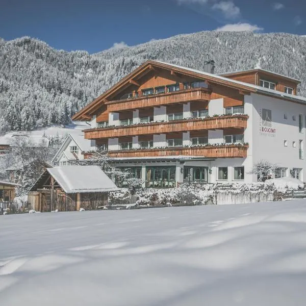 Hotel Alpenhof, hotel in Rasùn di Sotto