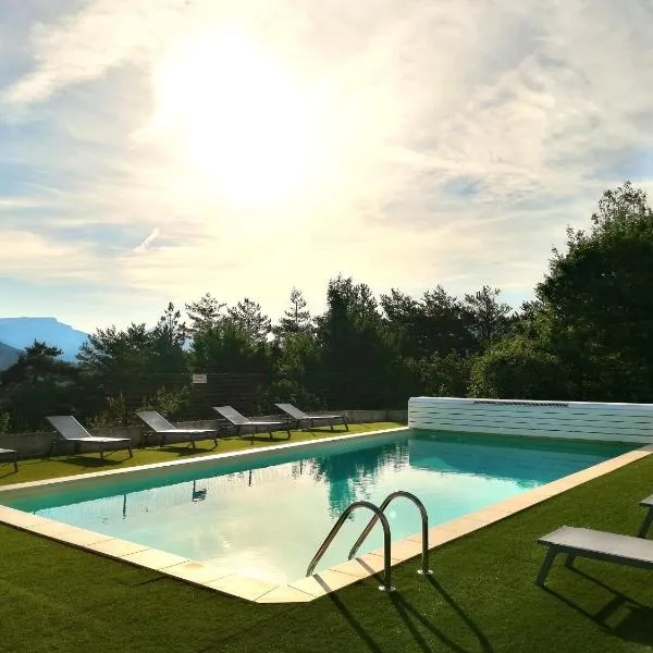 Hôtel le Panoramic - Votre Hôtel au cœur des Gorges du Verdon, hotel v destinaci La Palud sur Verdon