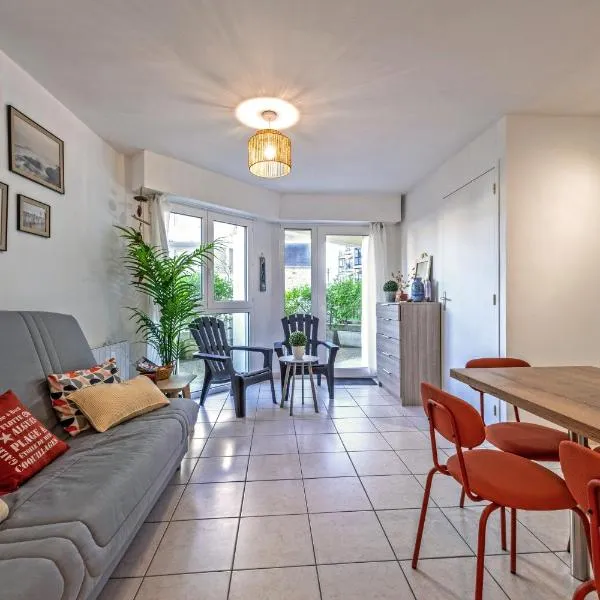Appartement 4 pers 50m de la plage, hotel in Plougonvelin
