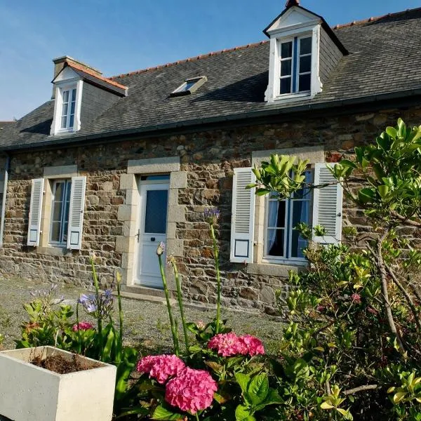 Maison de pêcheur Loguivy de la mer, hotell sihtkohas Ploubazlanec