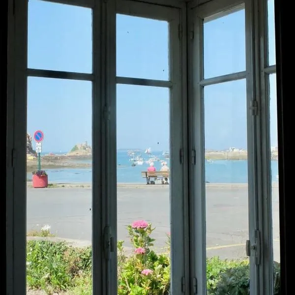 Maison de pêcheur Loguivy de la mer, hotel v destinaci Ploubazlanec