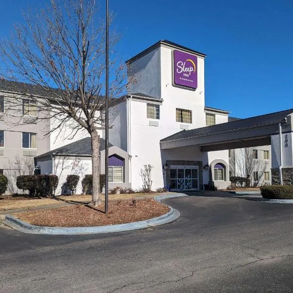 Sleep Inn Pelham Oak Mountain، فندق في ألباستير