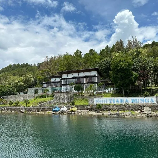 Tiara Bunga Hotel & Villa, hotel in Banualuhu