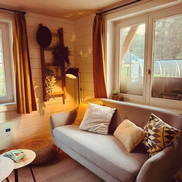 Chalet Chalazy, hotel in Lille