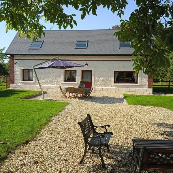 Gîte cosy en forêt، فندق في Vatteville-la-Rue