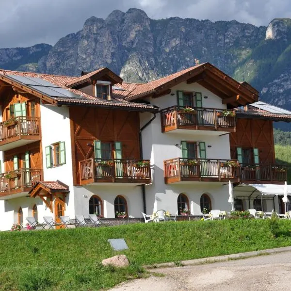 Agriturismo Pianrestel, hotel v Cavalese