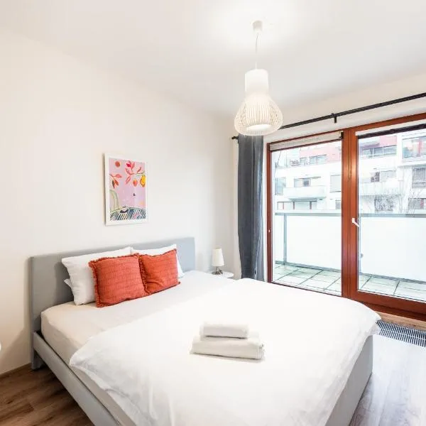 River Diamond Residence Apartment in Karlin with Garage and Balcony, hotel en Praga
