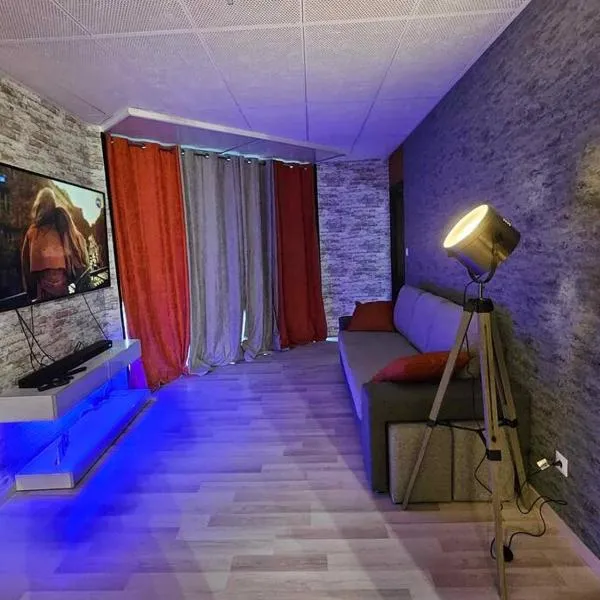 Cosy Loft - Calais, hotel v destinaci Calais