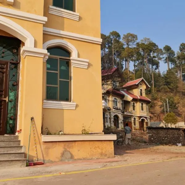 Patriata Luxury Suits, hotel in Murree