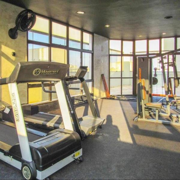 Pitangueiras com cadeira e guarda-sol exclusivo, limpeza diária, piscina climatizada e Wi-Fi - Foto 5