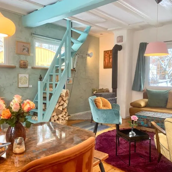 Kleine Kunstremise mit Holzofen Burg Freienfels, hotel a Weinbach