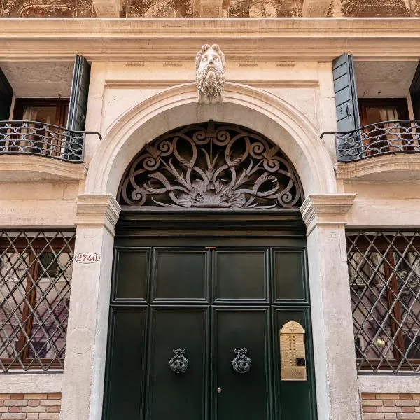 Palazzo Dei Fiori by Room Mate, hotel v Benátkach