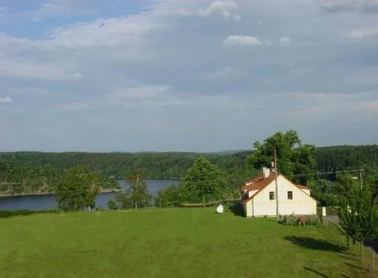Penzion Fousek, hotel in Zvíkovské Podhradí