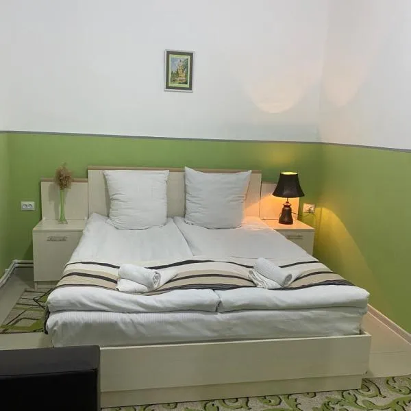 Lind Hotel and Guest House, hotel v destinaci Gjumri