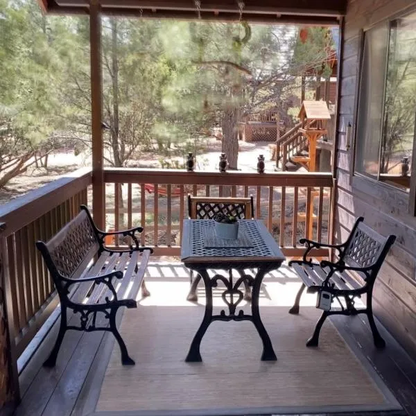 LilyBear Cabin, viešbutis mieste Overgaard