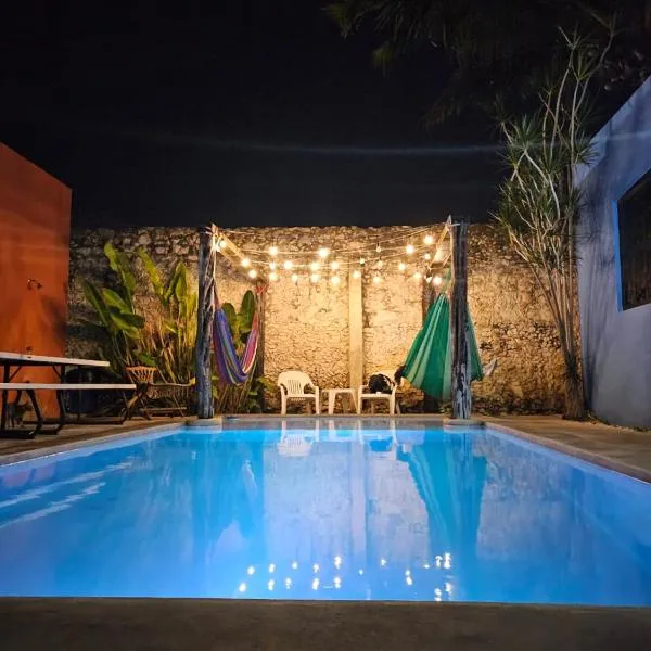 Hostal La Ermita, hotel en Mérida