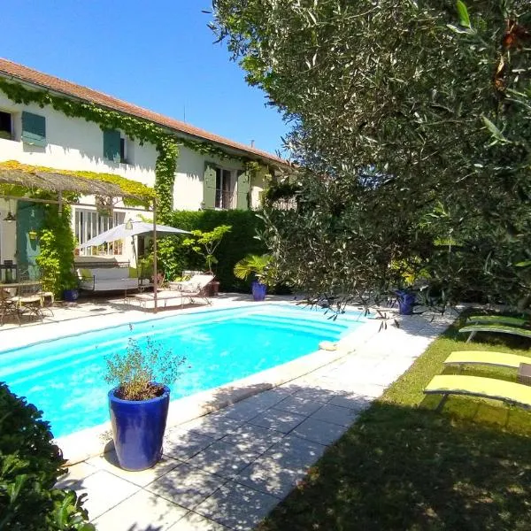 Mas de St-Andiol, hotel in Cabannes