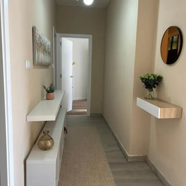 Acogedor Bajo en Meira, hotel v destinaci Moaña