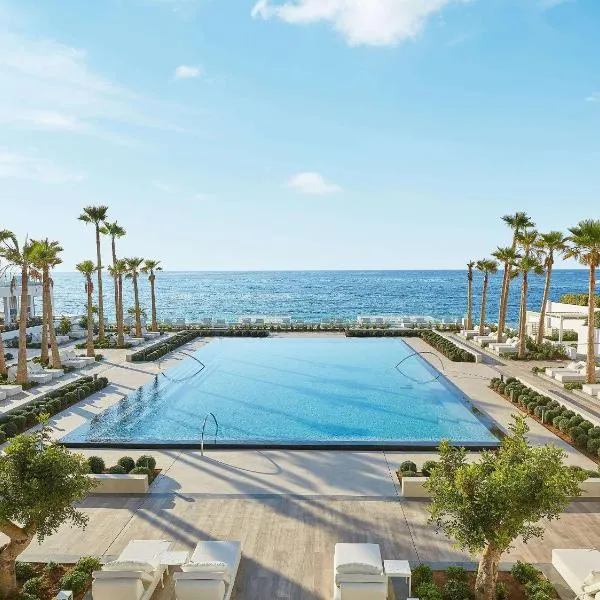 Grecotel LUXME White, hotel v destinaci Adelianos Kampos