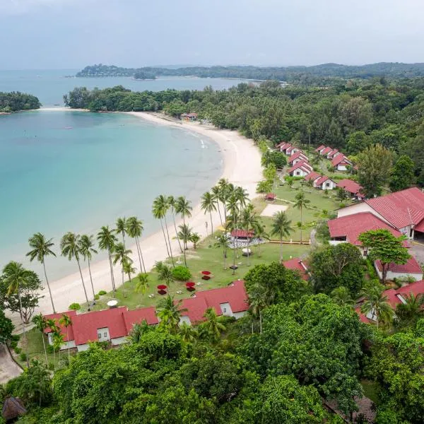 Mayang Sari Beach Resort โรงแรมในลาไก