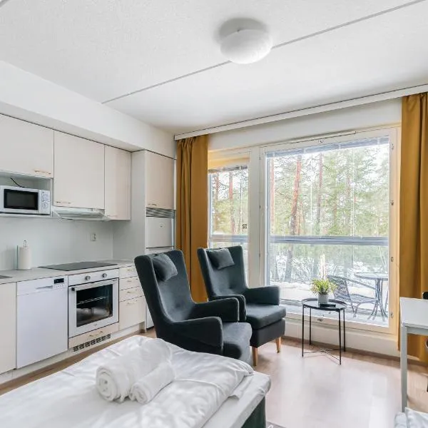 Hiisi Homes Porvoo Toukovuori, khách sạn ở Söderby