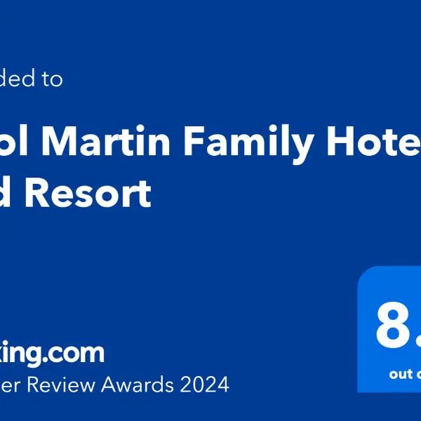 Cool Martin Family Hotel and Resort, hotel em Almanza