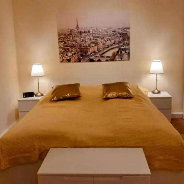 Schöne Ferienwohnung mit Balkon und Garten, hotel en Nonnweiler