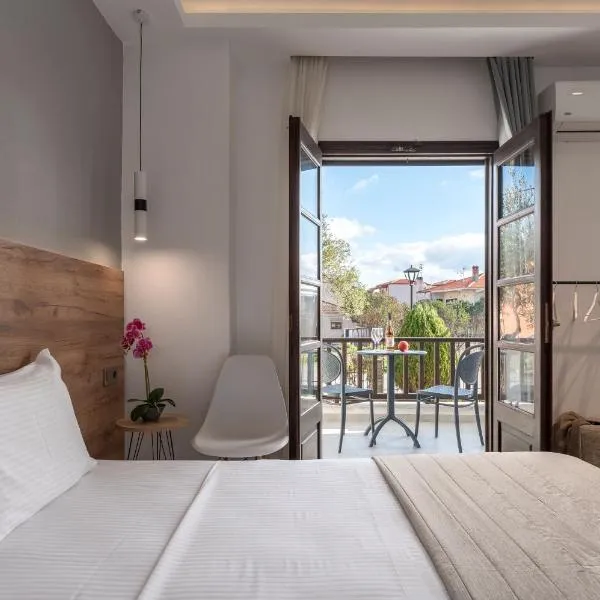 Eleon Suites & Apartments, hotel v destinaci Afitos