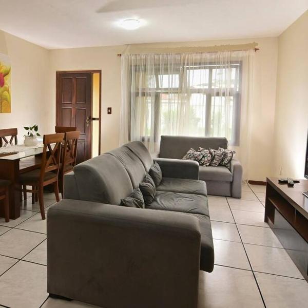 Casa prox de Jurerê muito espaço para td família - Foto 5