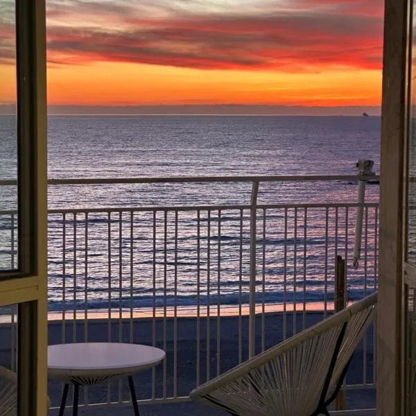 Cas’ A Mare - Beachfront Luxury Suites, hotel v destinácii Salerno