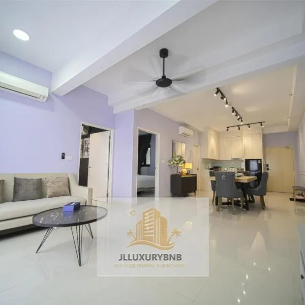 JL LUXURY BNB, hotell Nusajayas