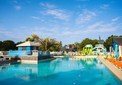 Domaine de Kerlann 688 – hotel w mieście Pont-Aven