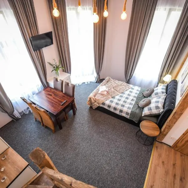 Willa Zator, hotel in Oświęcim