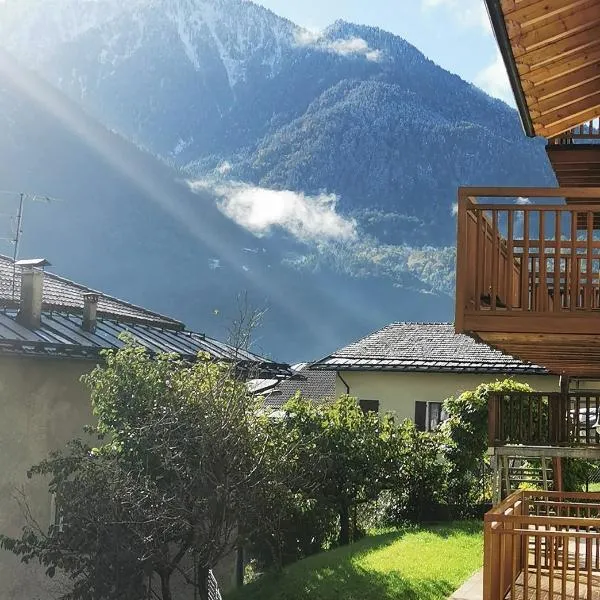 Appartamento sci & laghi "Tre Fontane", hotel v destinaci Tione di Trento