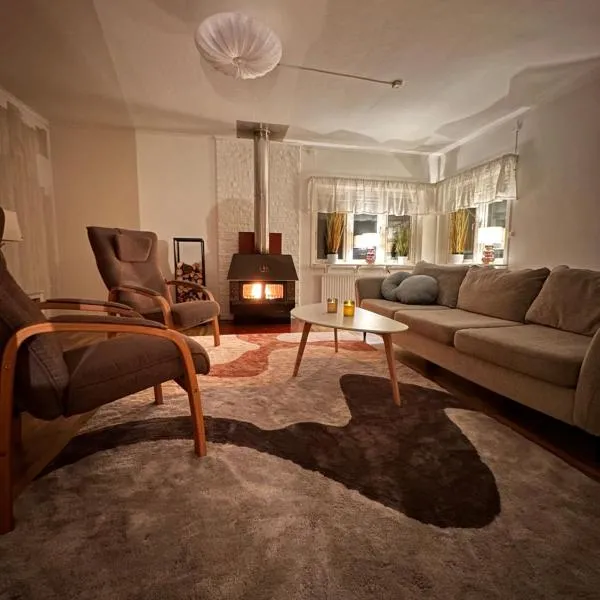 Cozy guesthouse in Slussfors, Swedish Lapland, viešbutis mieste Slussfors