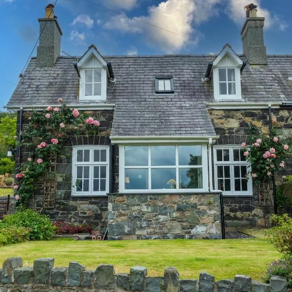 Uwch-Y-Mor, hotell i Llanfairfechan