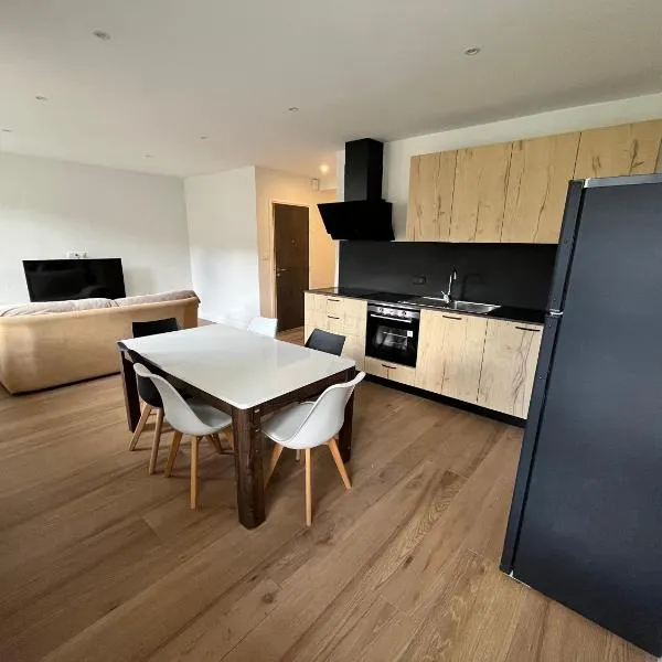 Villa 18.78, 10 min de la Suisse, hotel in Damprichard