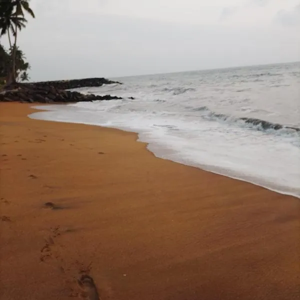 Our Little Secret, hotel v destinaci Kalutara