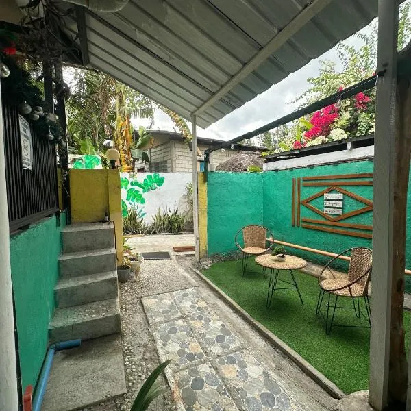Maui's Place, hotel u gradu Badian
