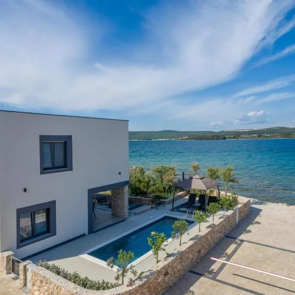 Royal House 1, hotel v destinaci Pašman
