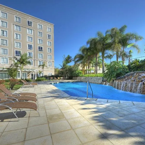 Hotel Deville Prime Porto Alegre, hotel v destinaci Porto Alegre